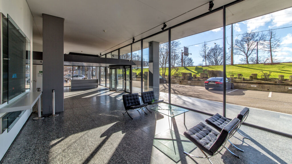 Lobby im Bürohaus Durlacher Allee in Karlsruhe
