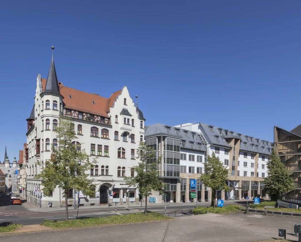 Außenansicht Bürohaus Halle