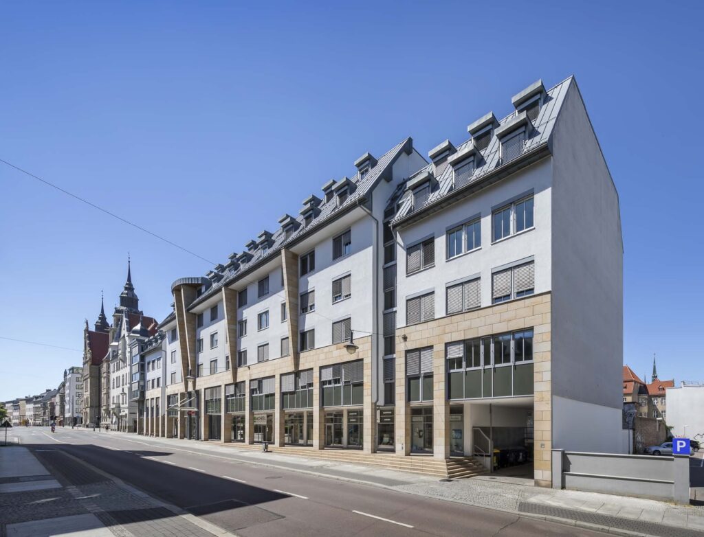 Außenansicht Bürohaus Halle